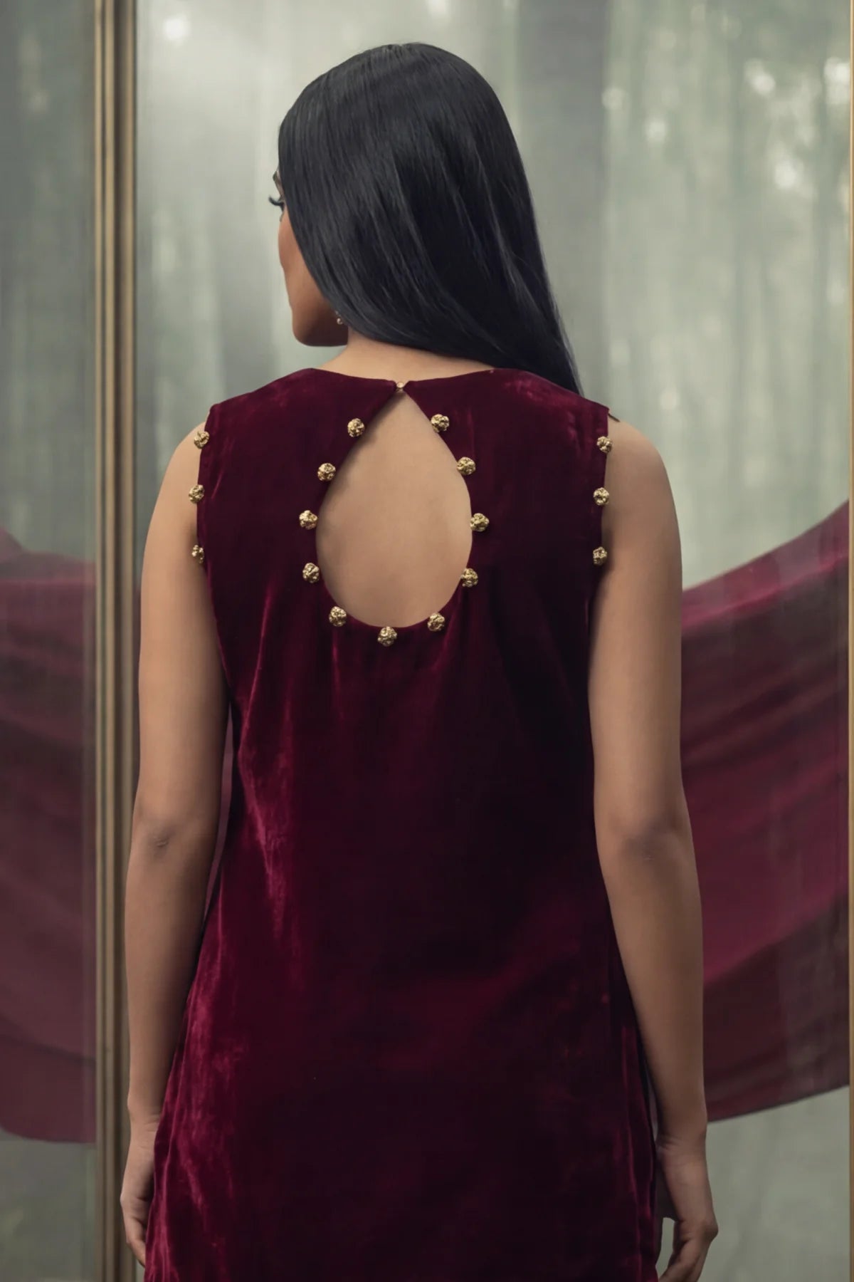 HUMAYUN ALAMGIR ( WOMENWEAR) - Red Royale