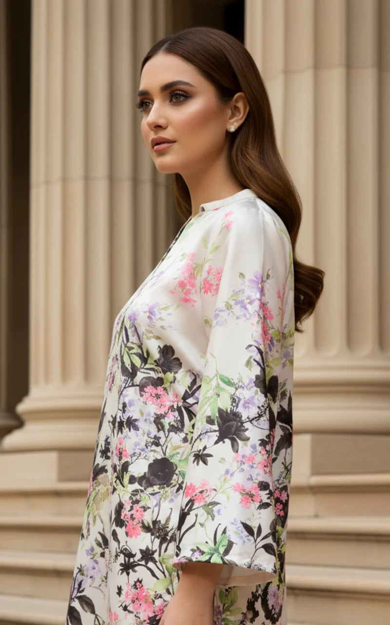 THREADS AND MOTIFS -Silk Floral
