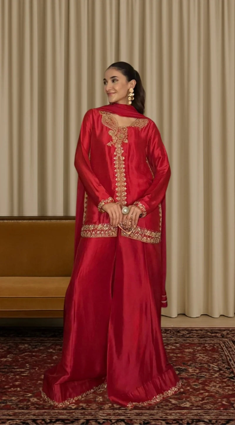 SABEEN ABBAS - Scarlett