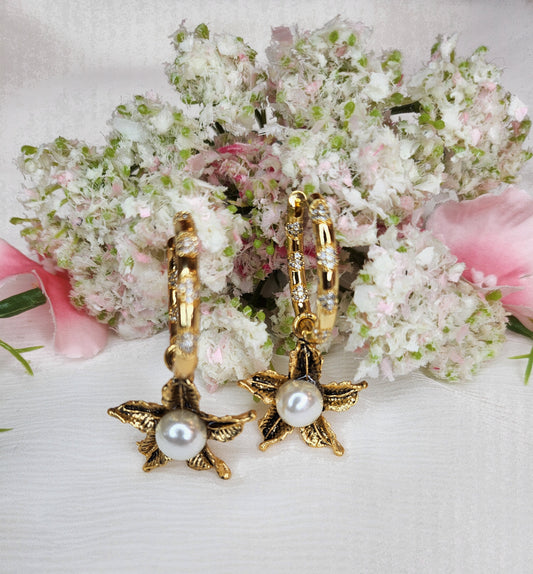 HAMSA JEWELRY - Star with pearl Bali earrings