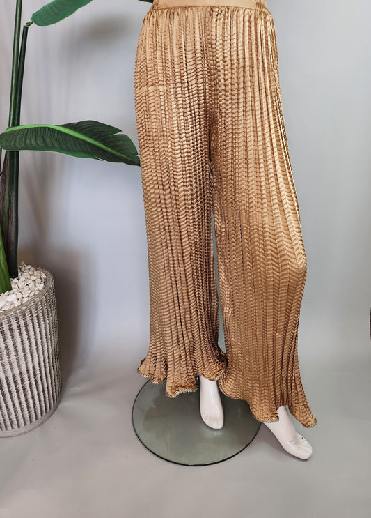AJRAK - Beige Crushed Culottes with gold lining