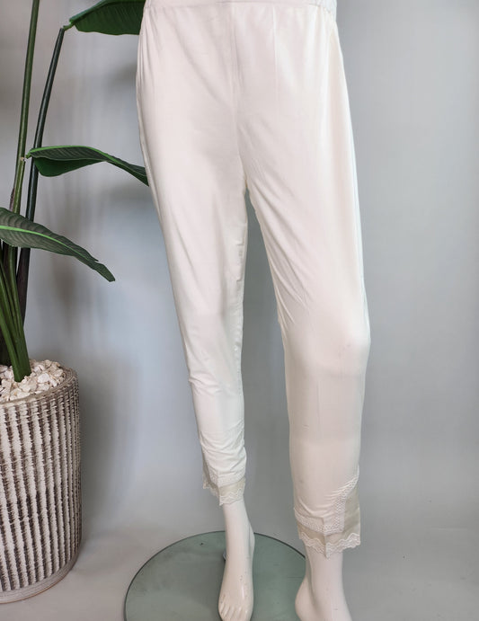 ANAM AHKLAQ - Mehrab design white straight cotton pants