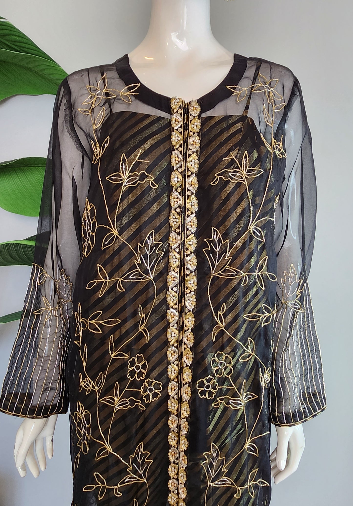 HOUSE OF REINA - Black and Gold Organza Jacket