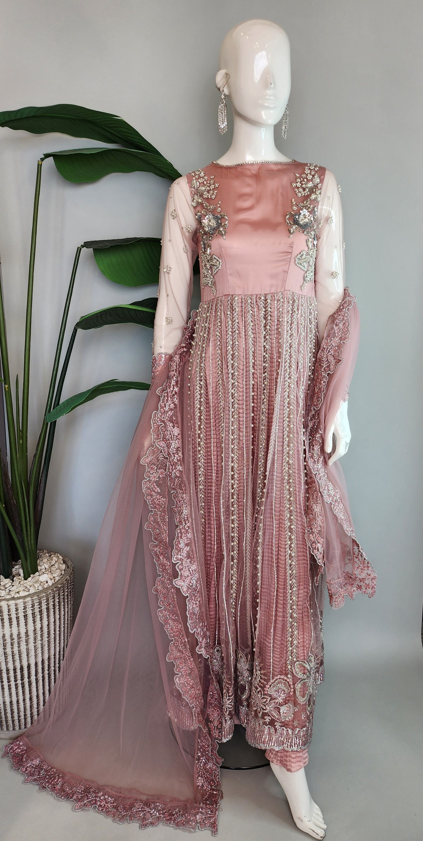 Mehak Yaqoob Couture - Tea Pink Pearl