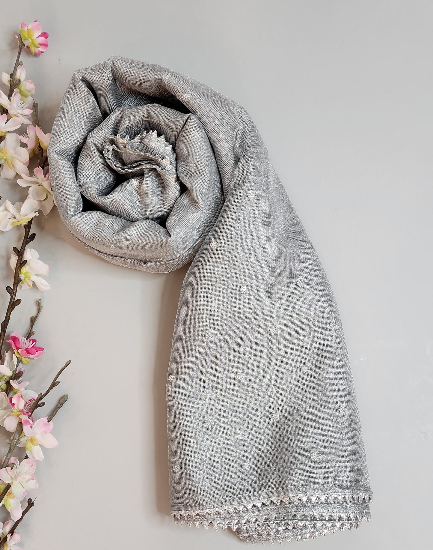 SABEEN MANEKIA - Silver  net dupatta Zigzag