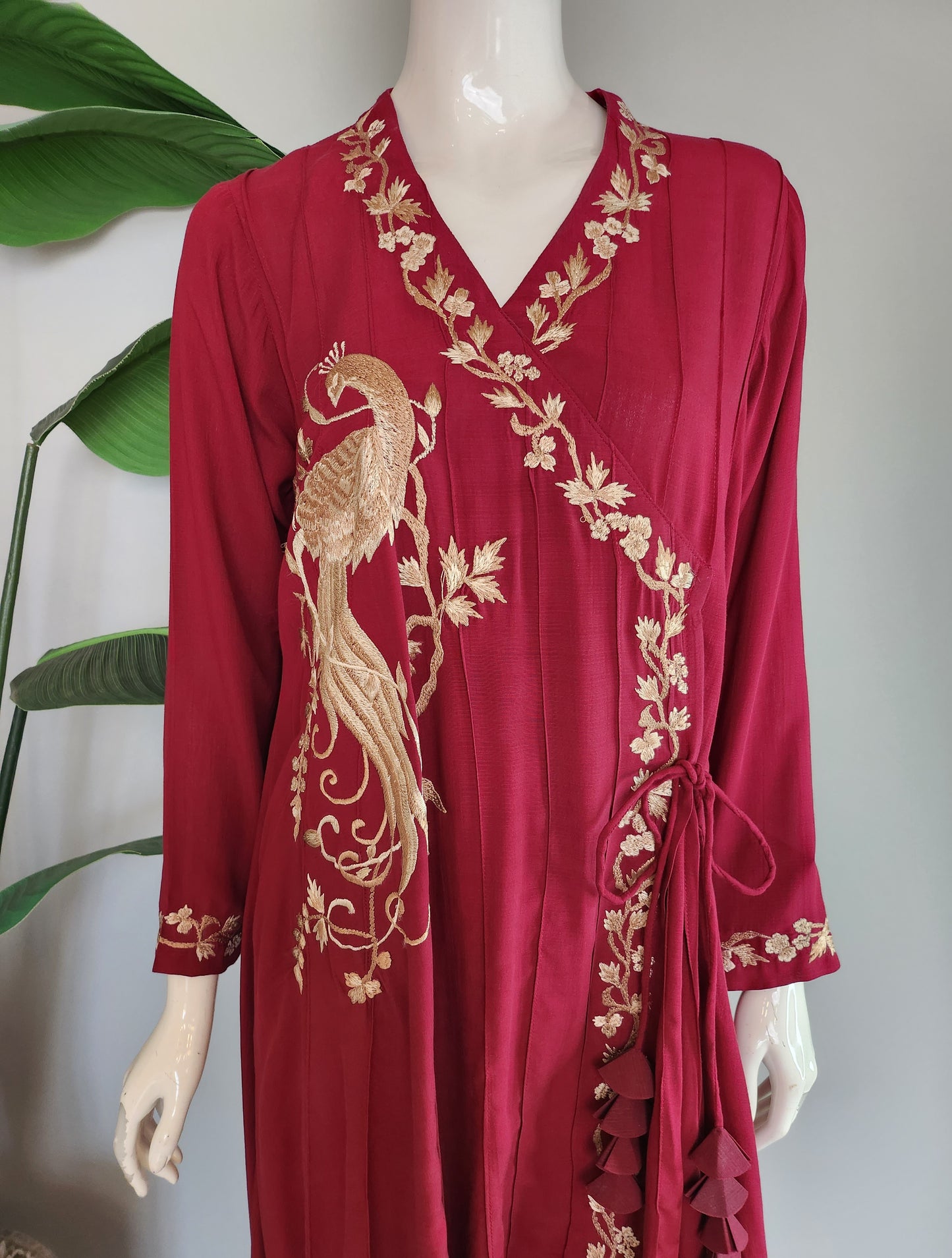 MARIA RAO - Maroon Peacock