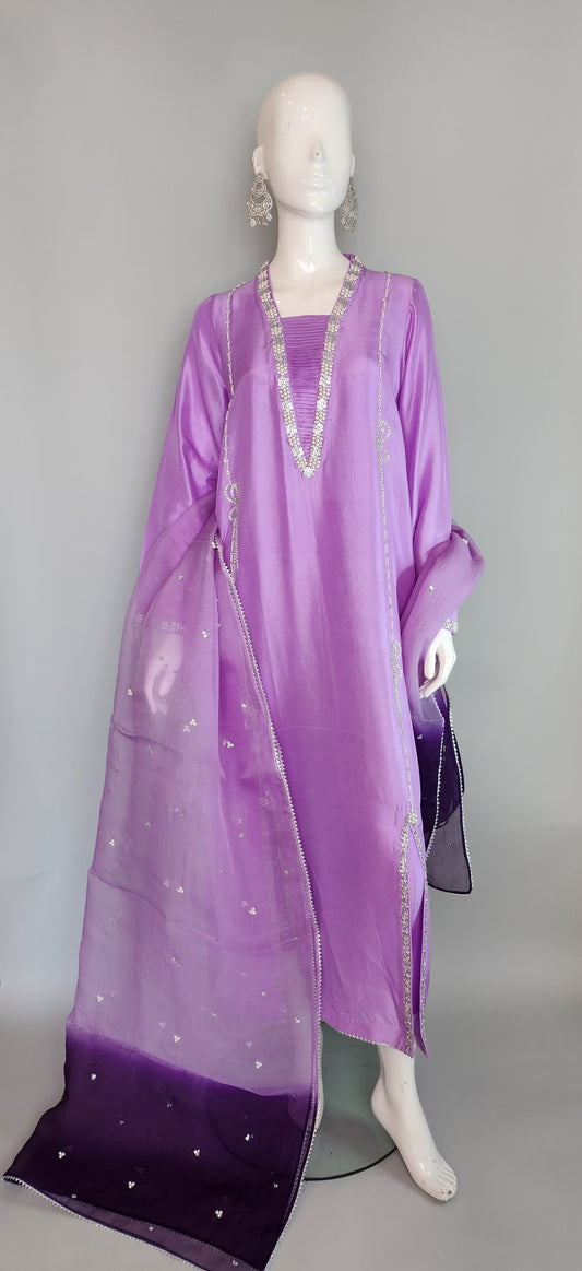 FARAH ZUBAIR - Lilac