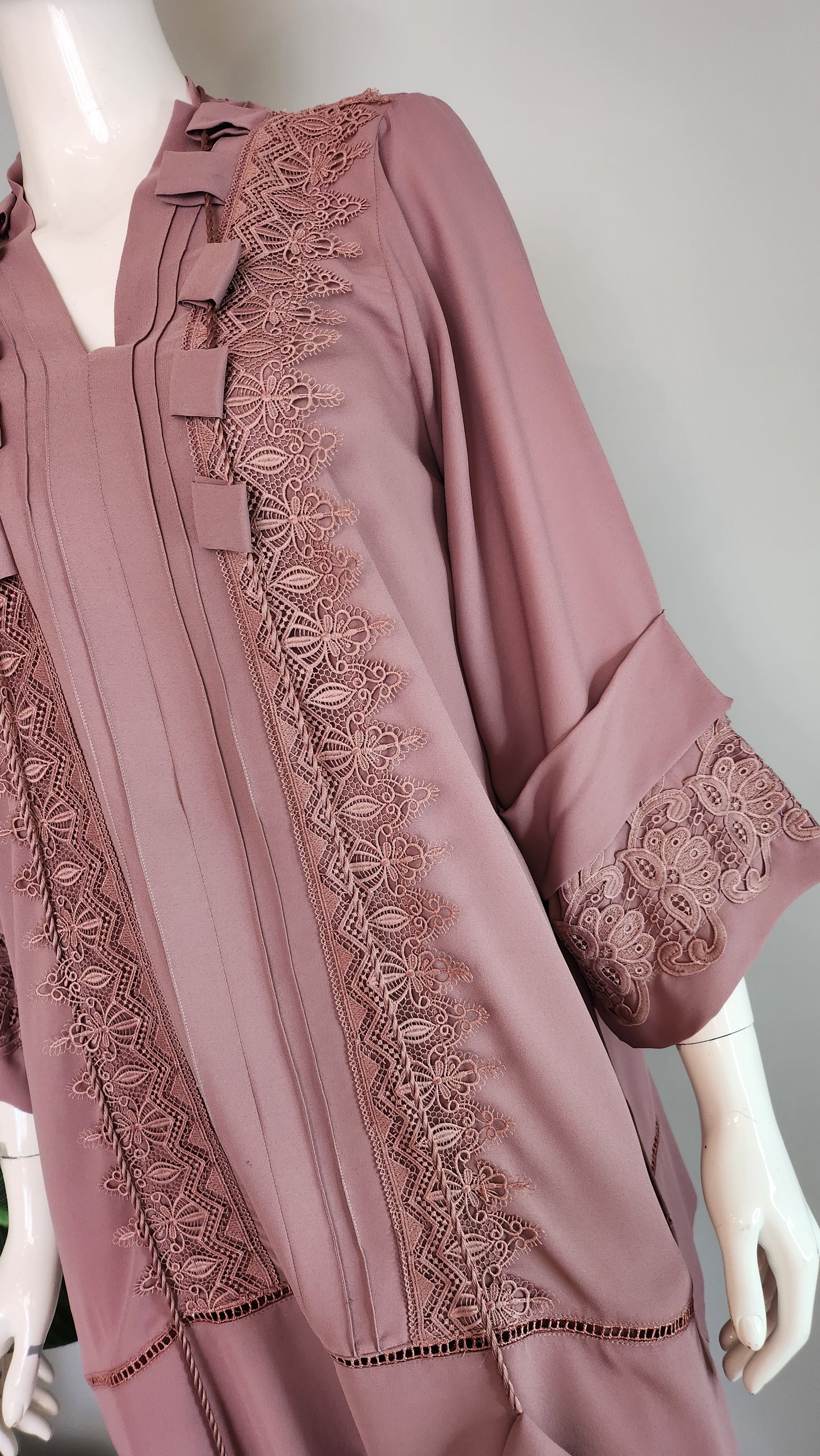 Hafsa Malik - Tea Pink Lace Co-ord