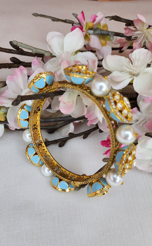 THE BUTTERFLY EFFECT - Blue with pearl and kudan bangle