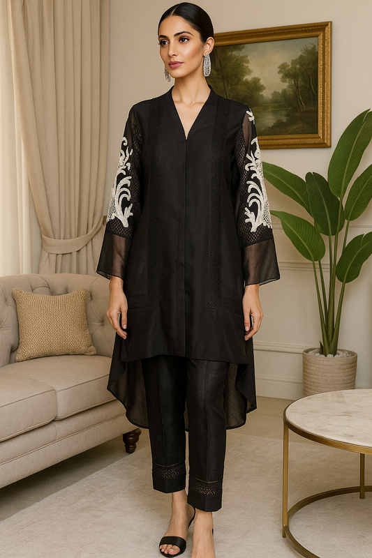 THREADS AND MOTIFS - Black Jacket with embro