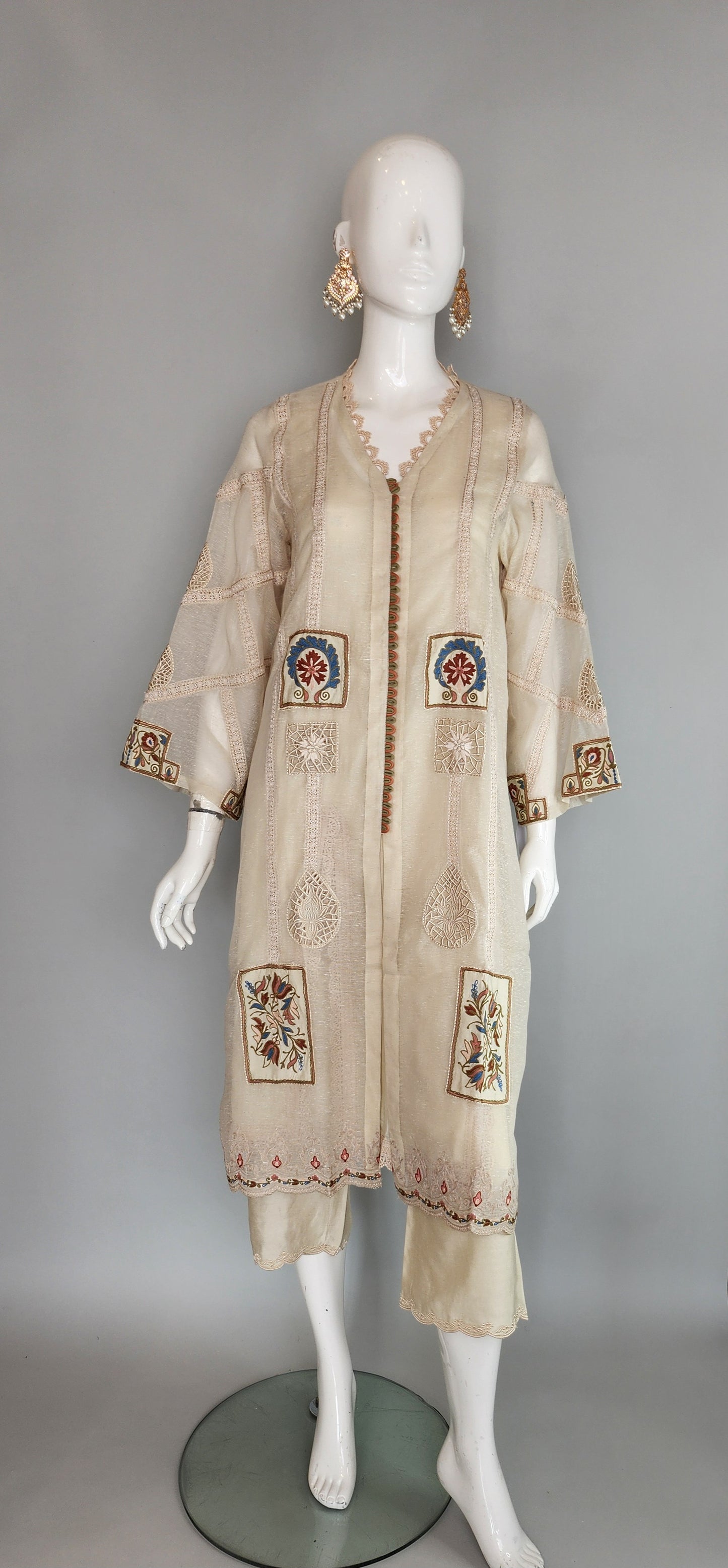 KOMAL LAKHANI - Offwhite Khaddi Net