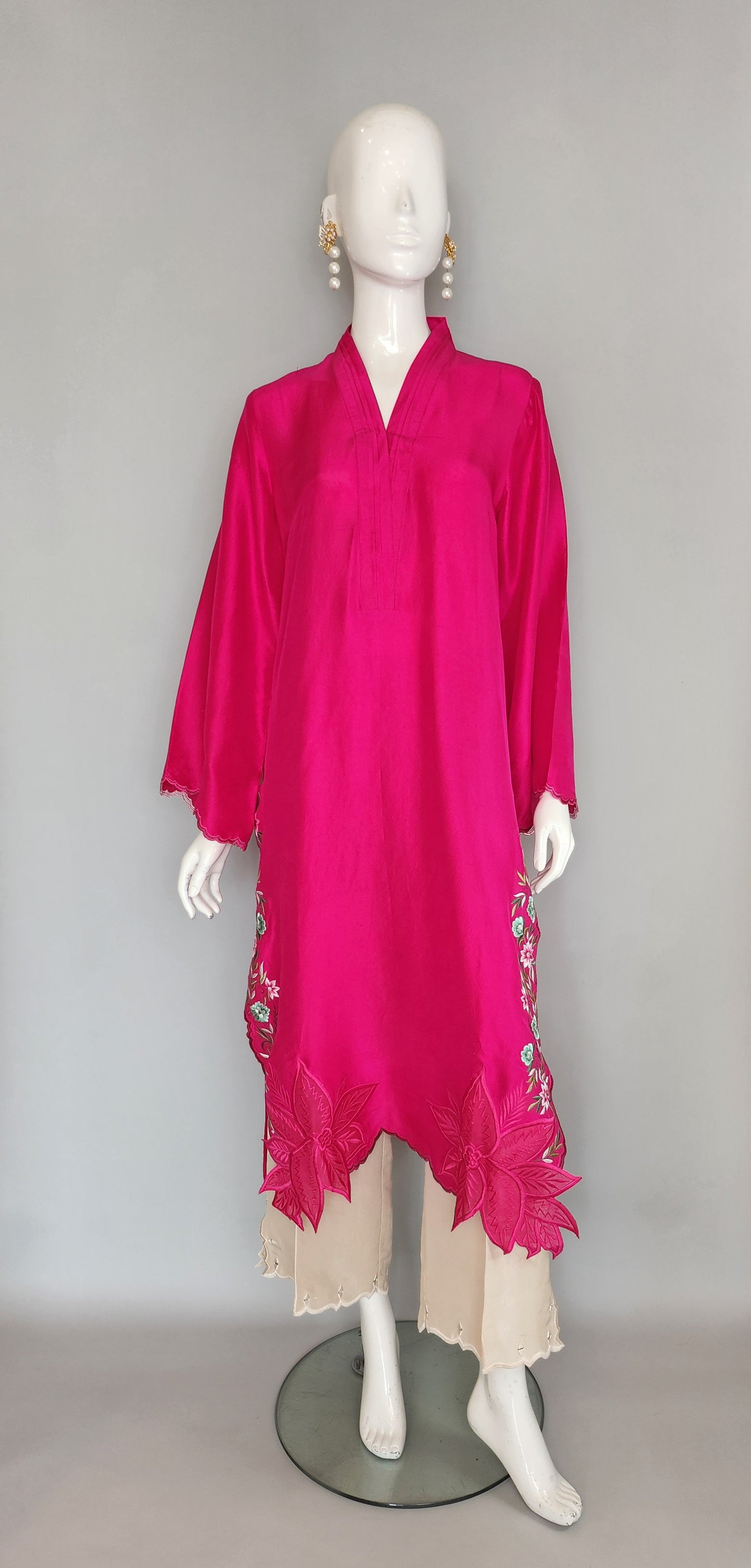 AMNA IQBAL- Hot Pink