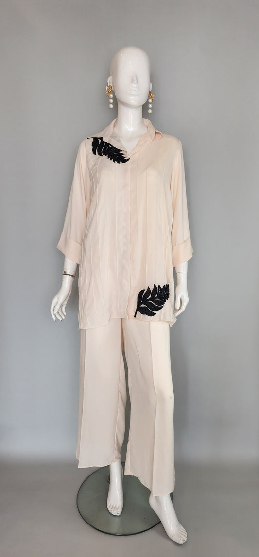 AMNA IQBAL - Off white Coord Set