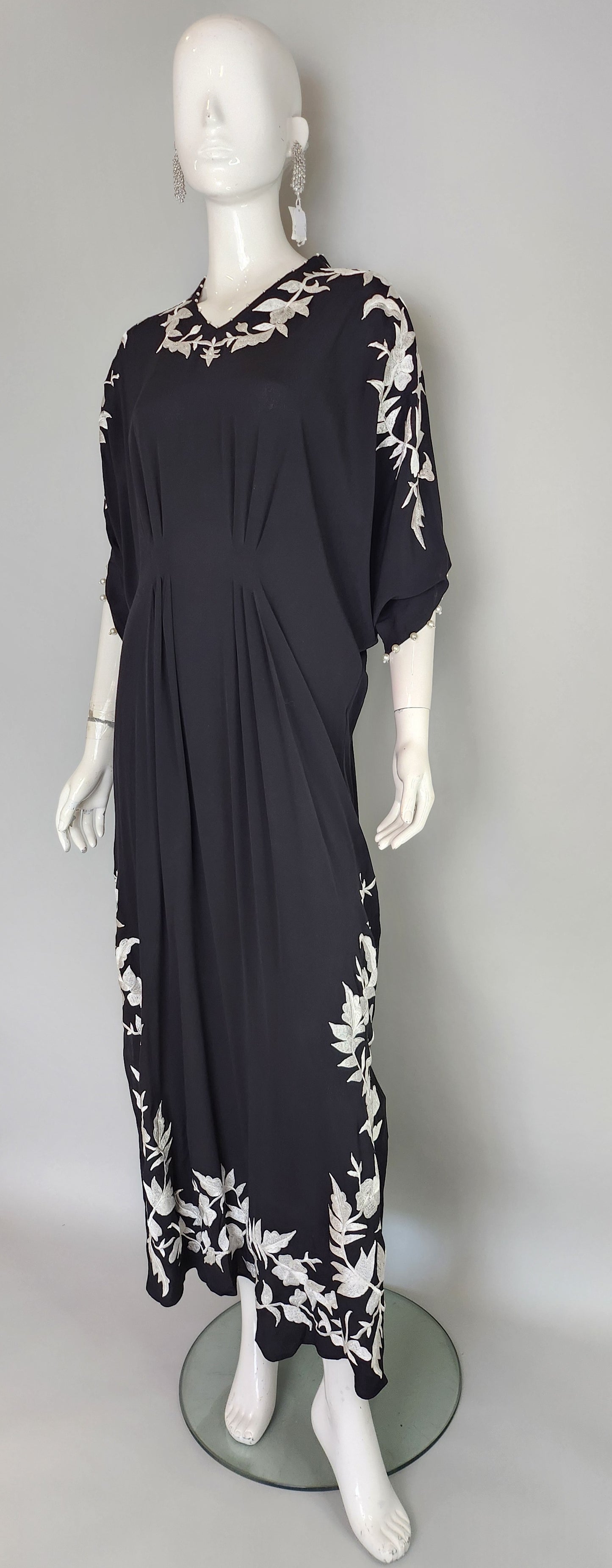 MARIA RAO - Black Kaftan EMB