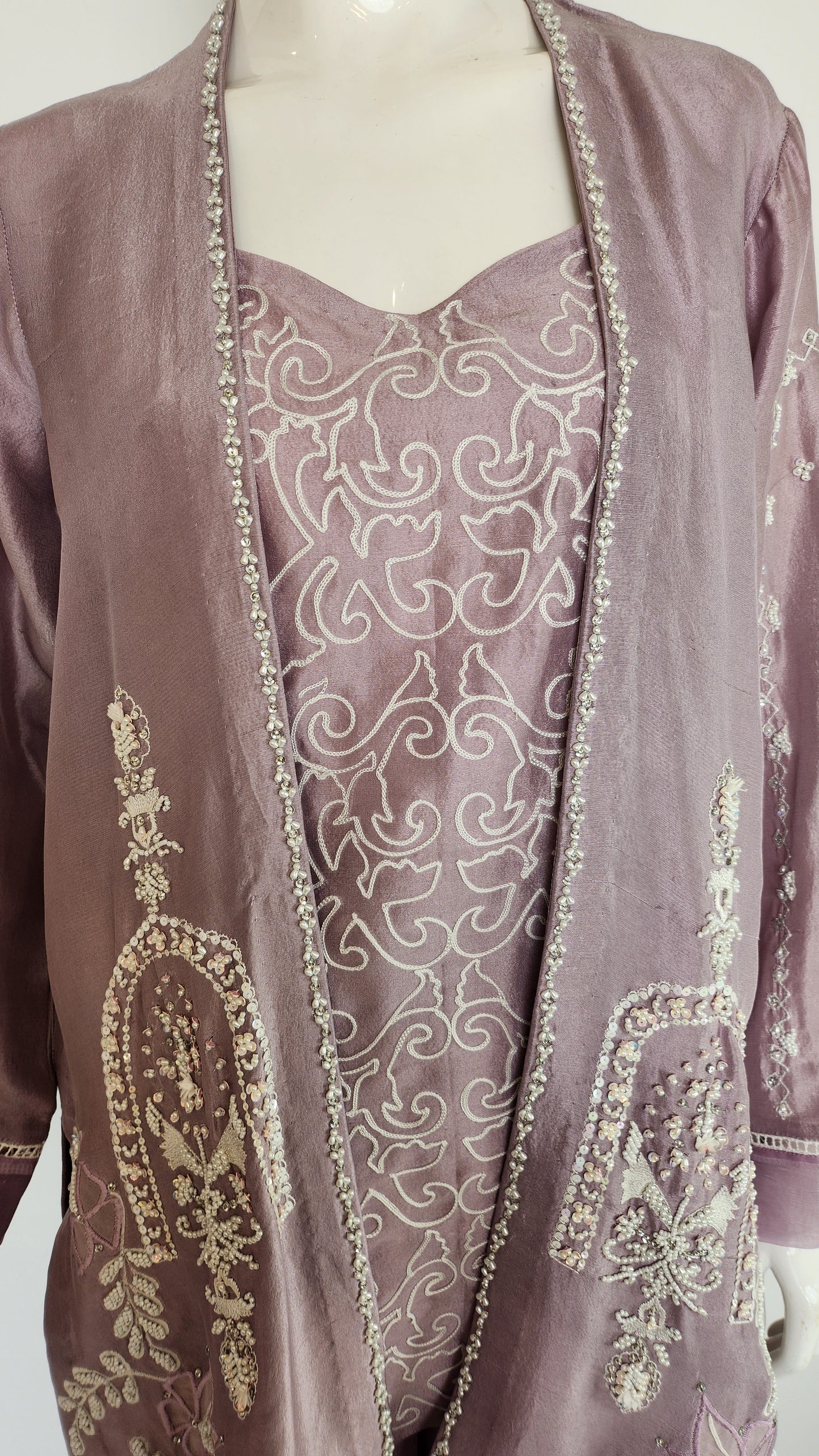 FARAH ZUBAIR - Mauve Jacket