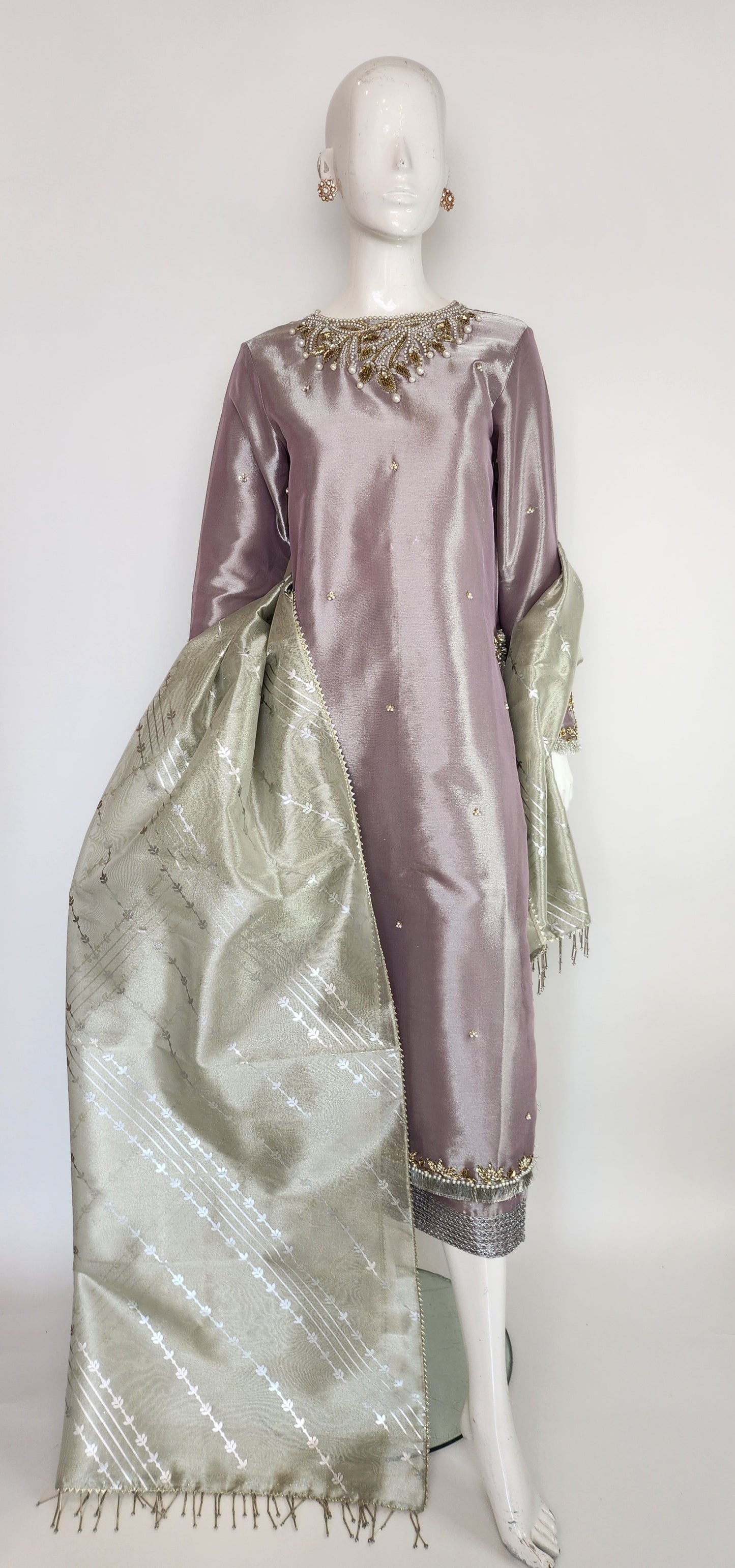 ZAINAB ZULFIQAR - Bahaar Lavender