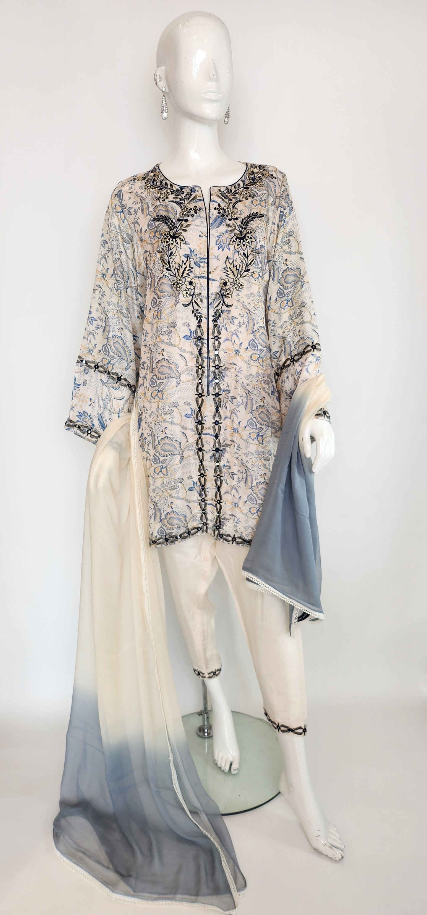 Wajeeha Ansari - Offwhite Printed