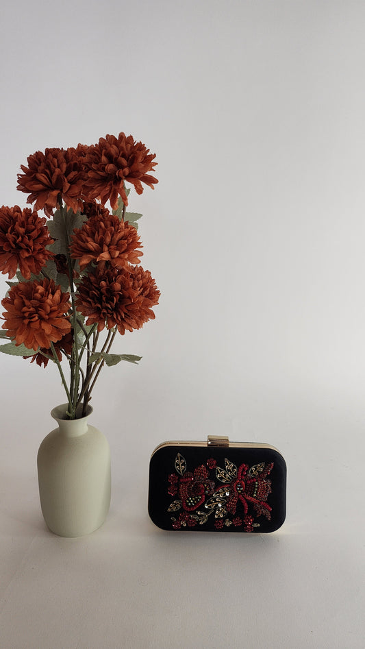 Mehak Yaqoob Couture - Rose Clutch