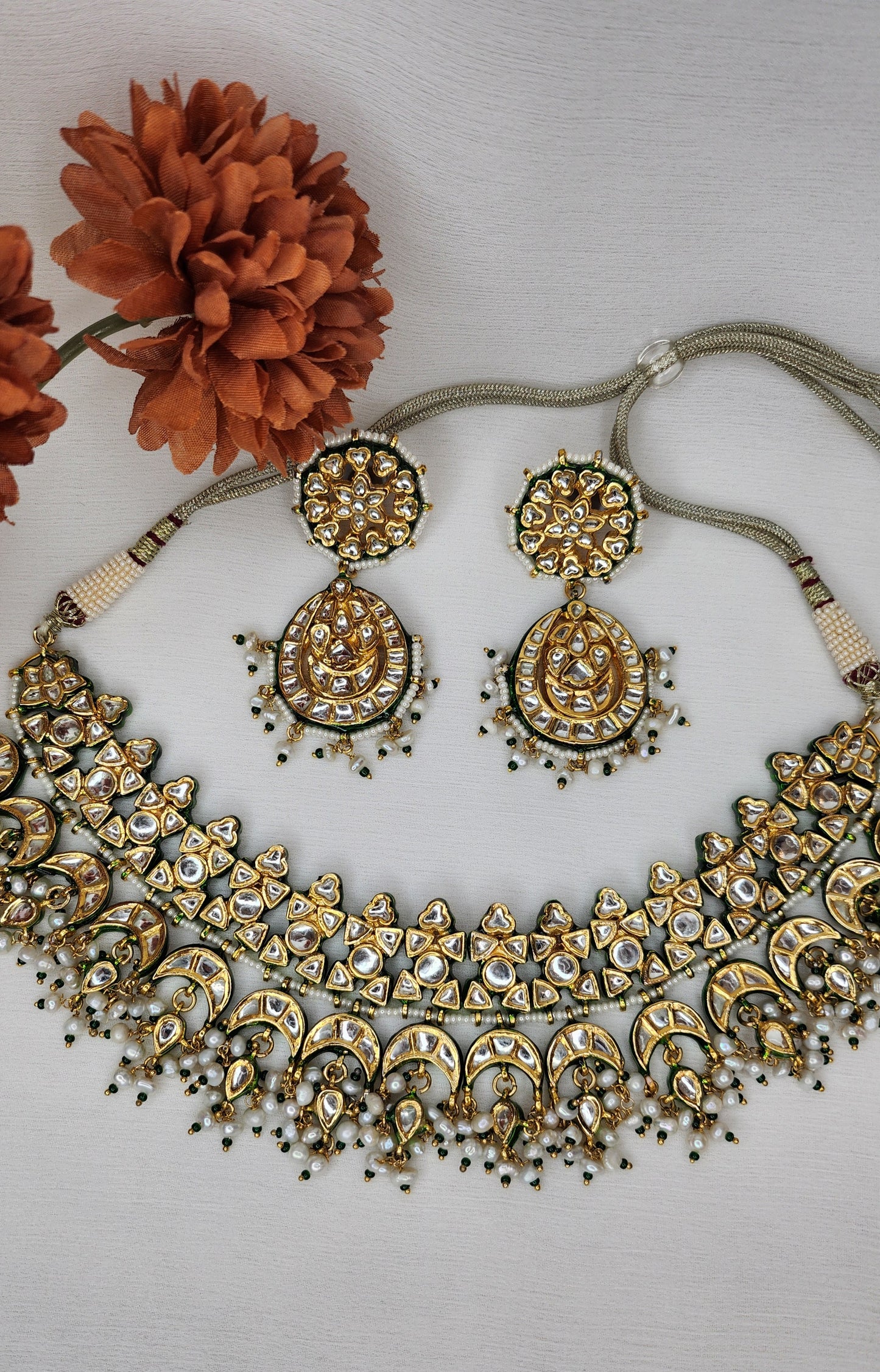 VIVINIA By Vidhi Mehra - Kundan with Green Bead Set