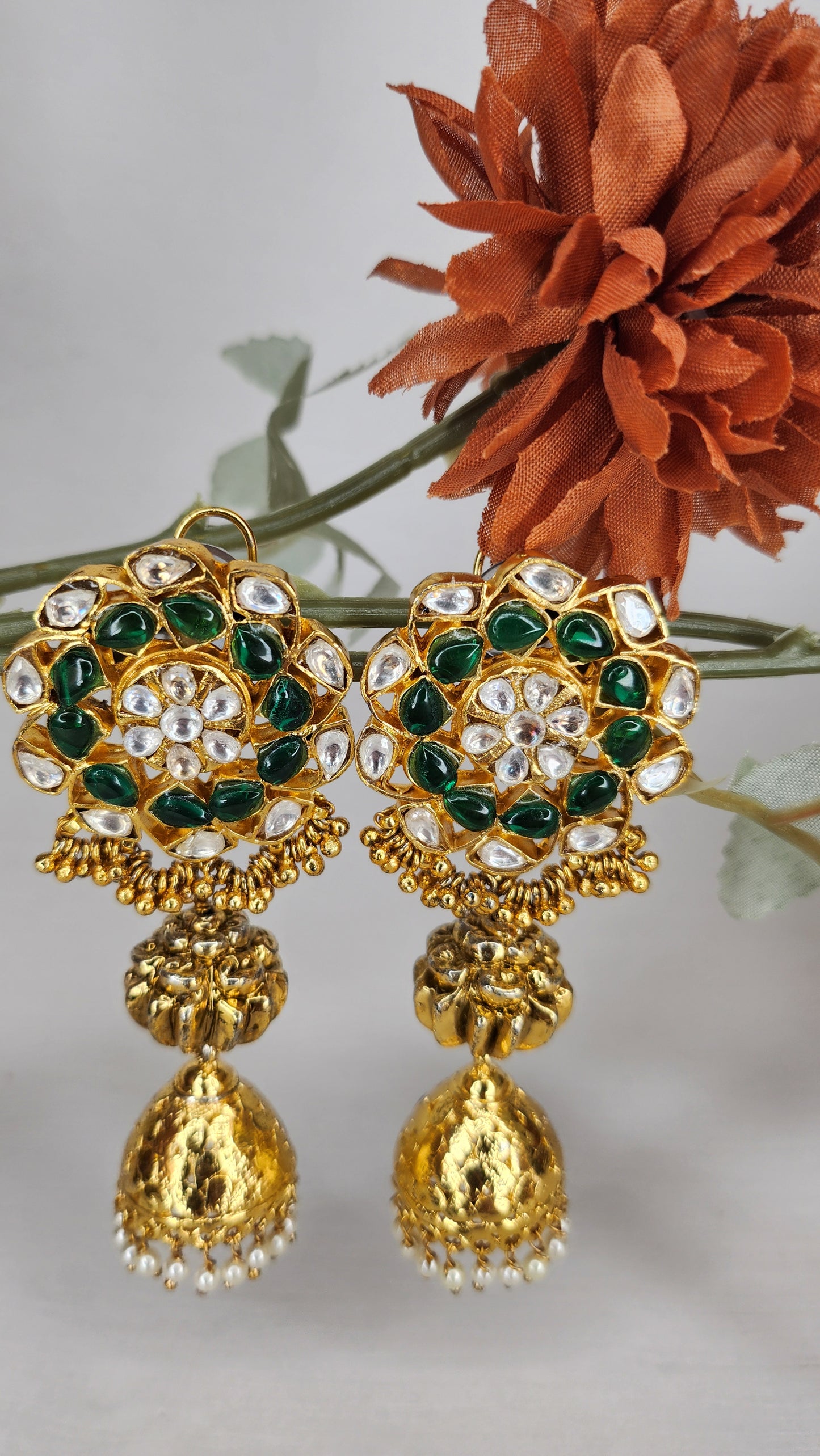 VIVINIA By Vidhi Mehra - Flower Kundan and Green Earrings