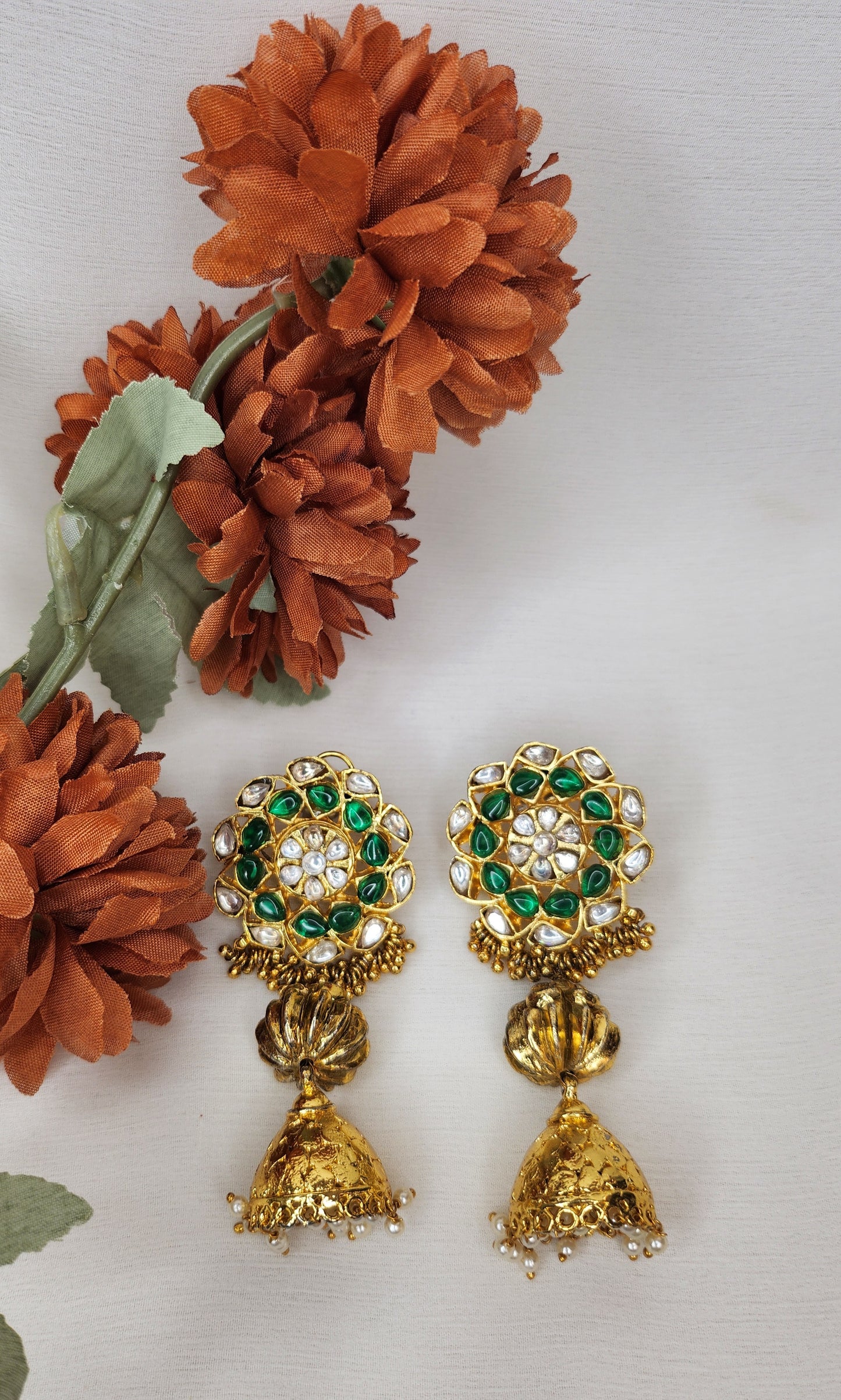 VIVINIA By Vidhi Mehra - Flower Kundan and Green Earrings