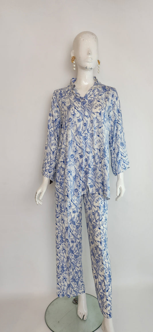 AMNA IQBAL - White and Blue Floral Print