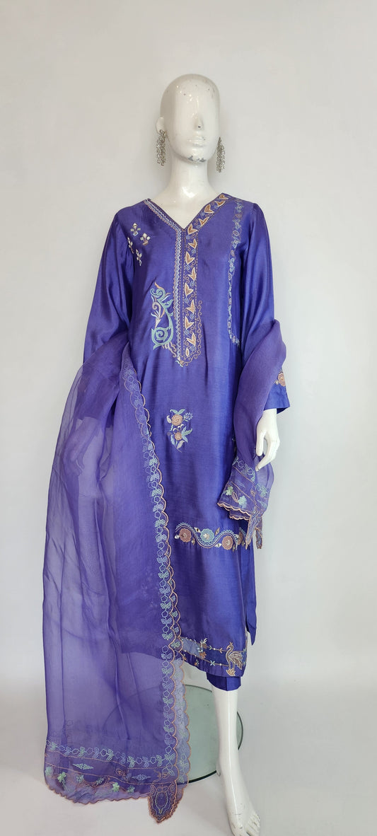 MAHOGANY - Purple Aari