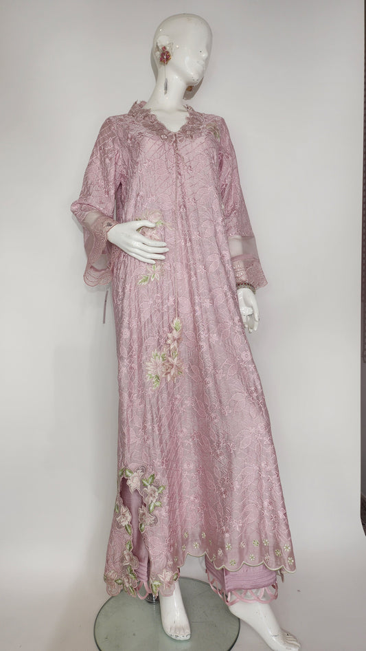 FARAH ZUBAIR - Powder Pink