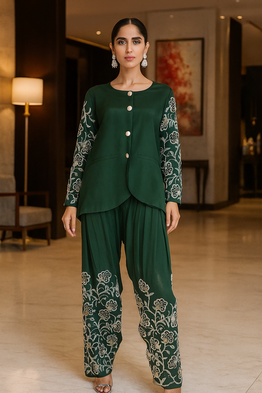 MARIA RAO - Green Coat Style