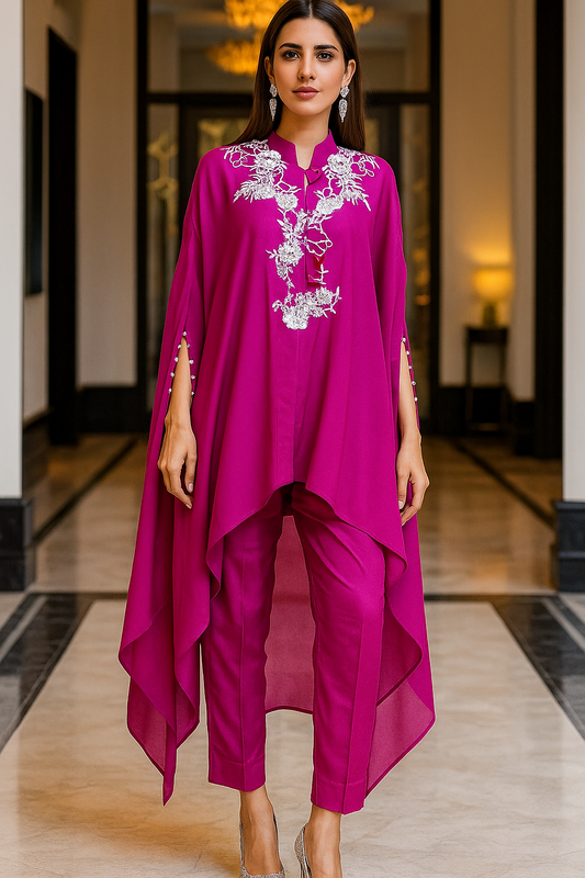 MARIA RAO - Magenta Poncho