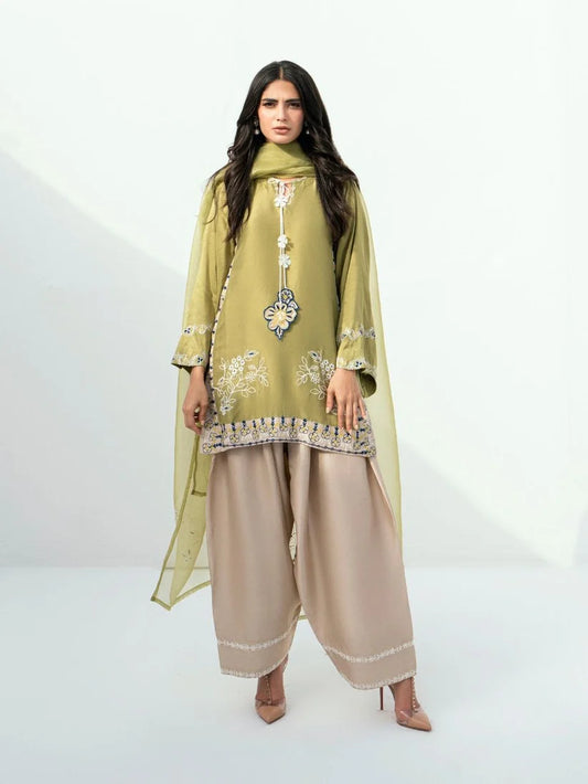FARAH ZUBAIR - Yumna Green farshi