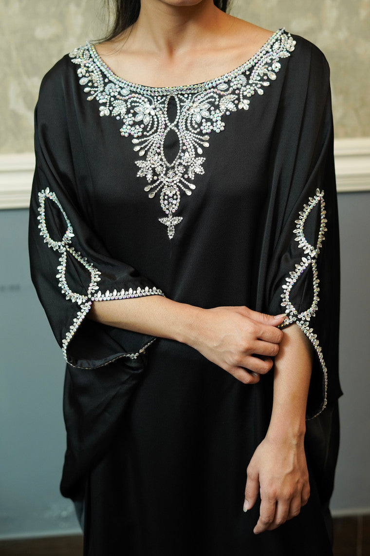 ASHJAIN SAFWAN - Black Silk Kaftan