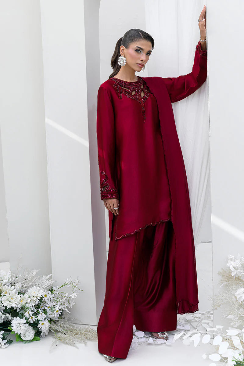 CHIC OPHICIAL - Ruby Veil