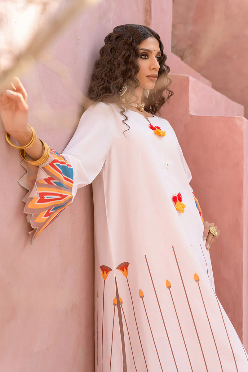 CHIC OPHICIAL - Noor