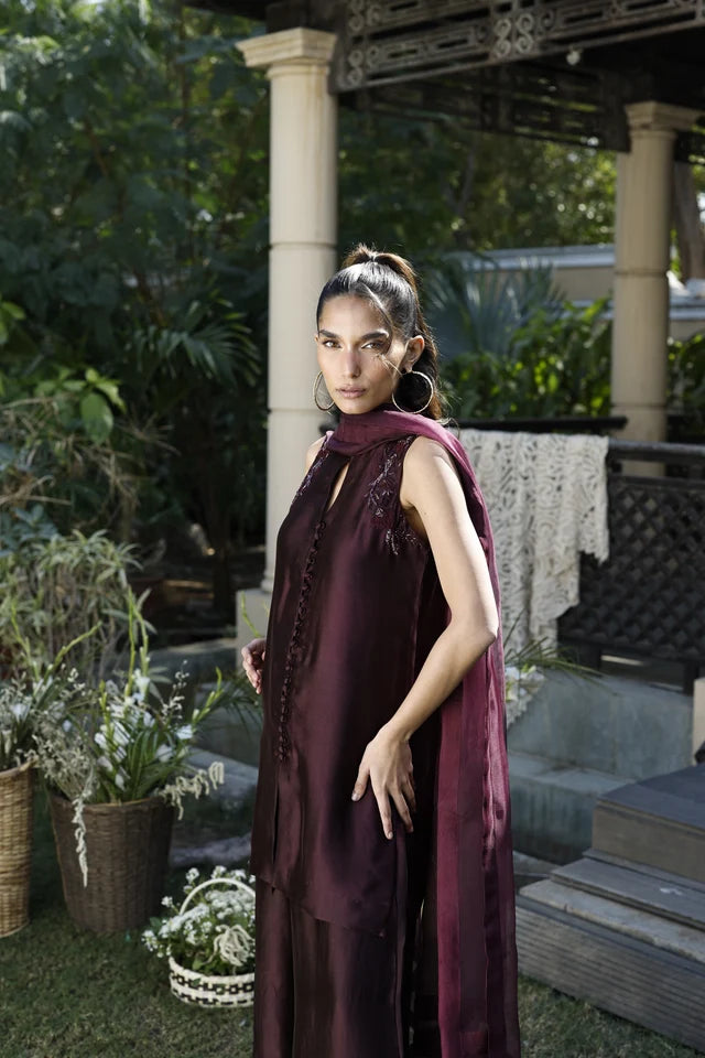HUMAYUN ALAMGIR WOMENSWEAR- Brinjal afterdark