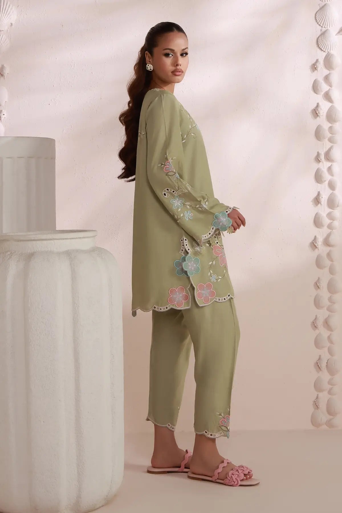 ZURI BY ZAINAB - Aluna