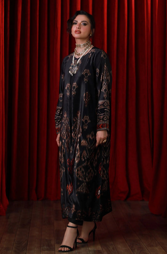 Manto - Raqs (Whirl) Velvet Coat