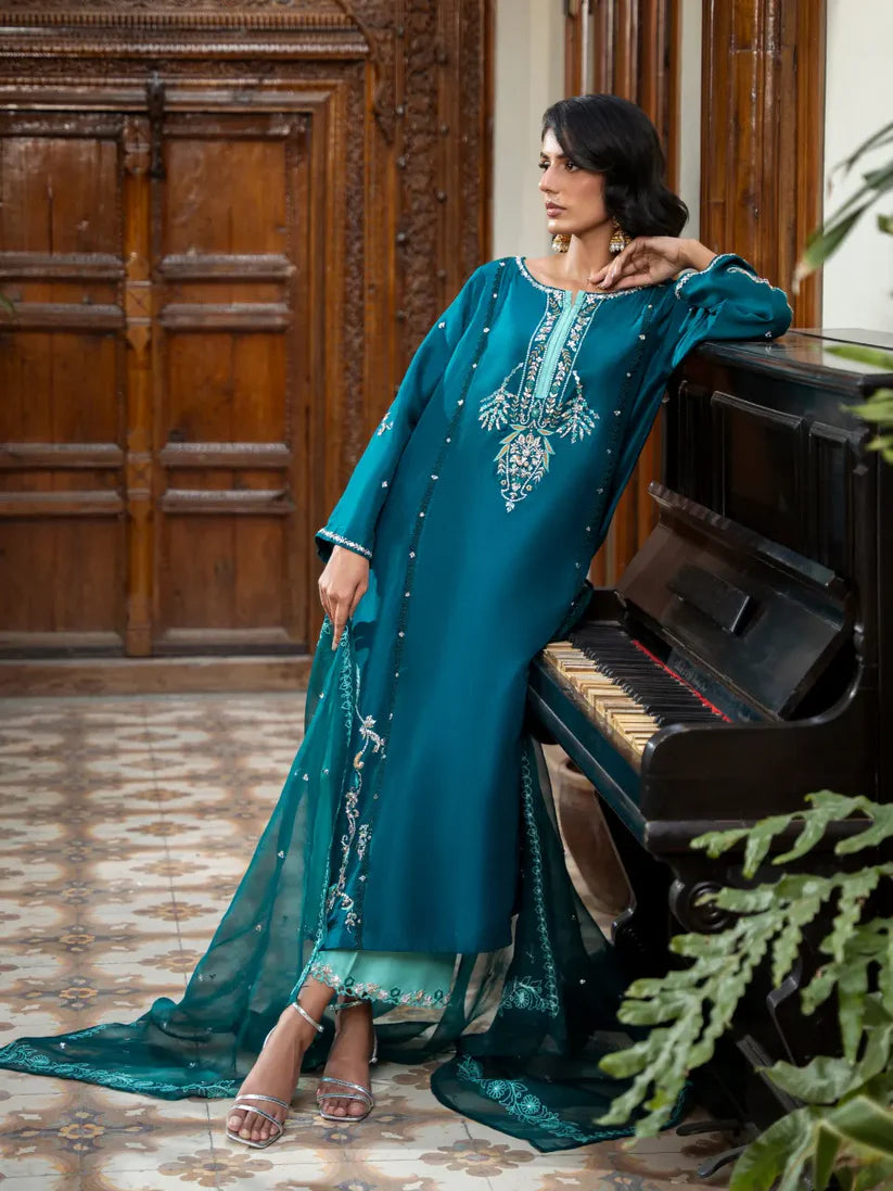 FARAH ZUBAIR - Arwa