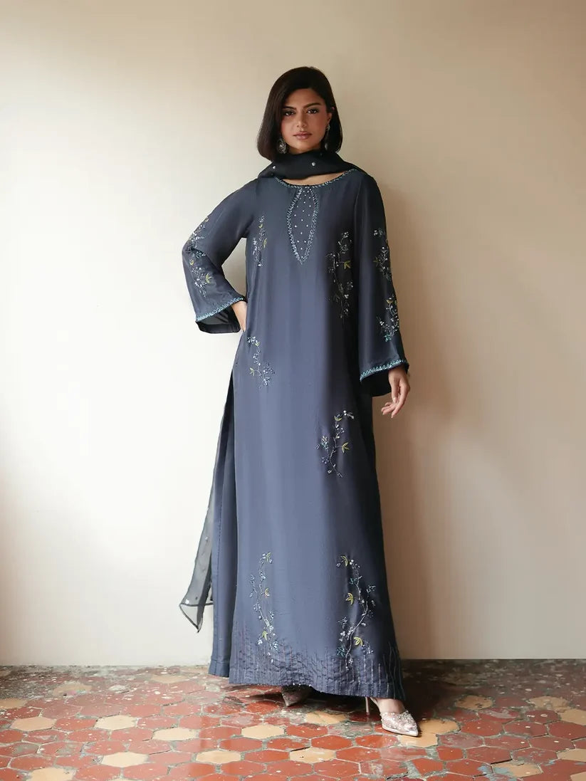 FARAH ZUBAIR-Lyra
