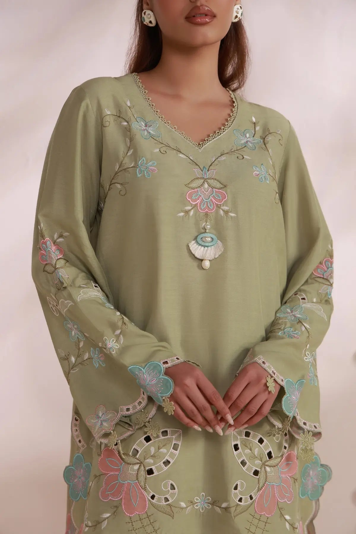 ZURI BY ZAINAB - Aluna