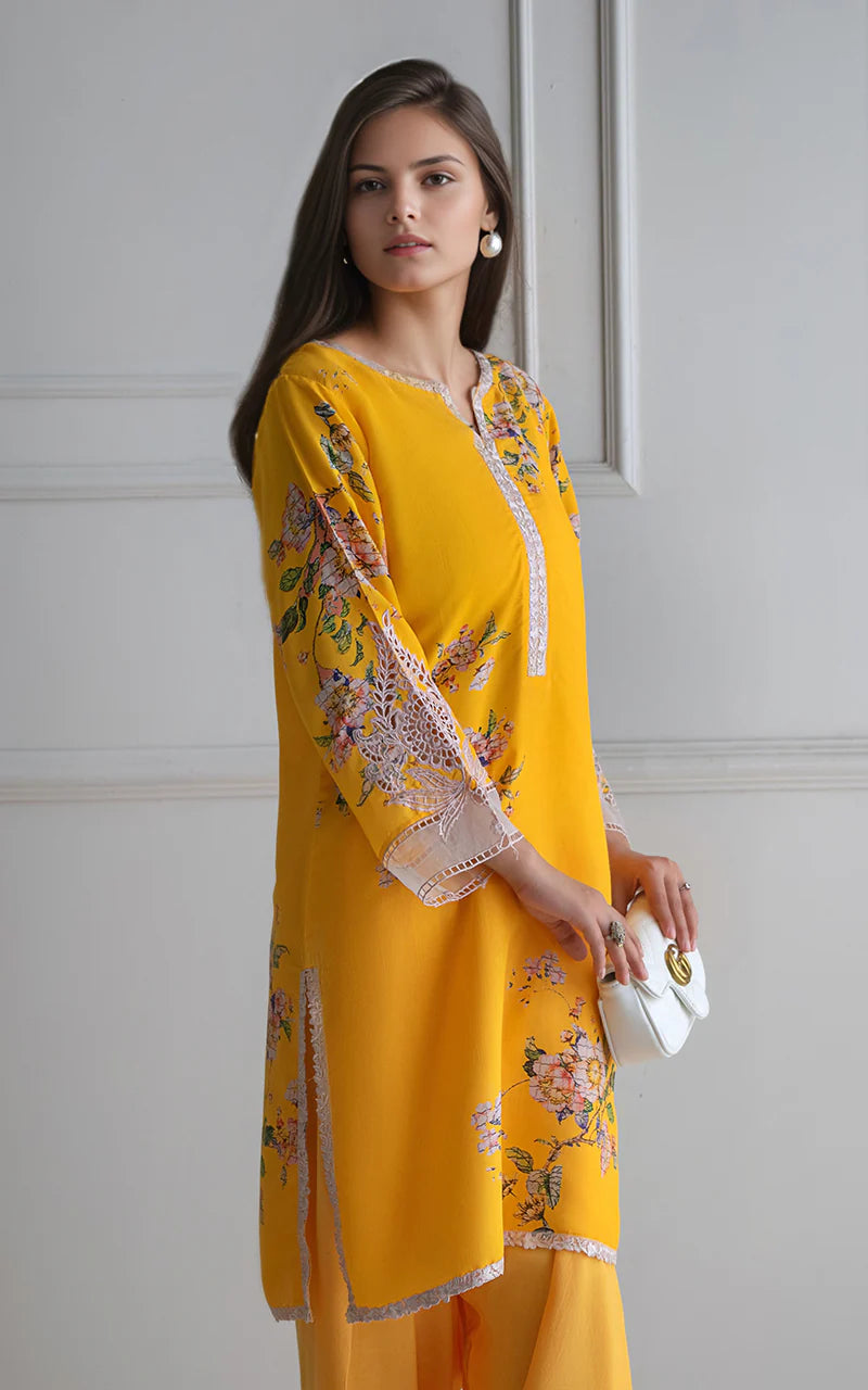 THREADS AND MOTIFS - Yellow Printed