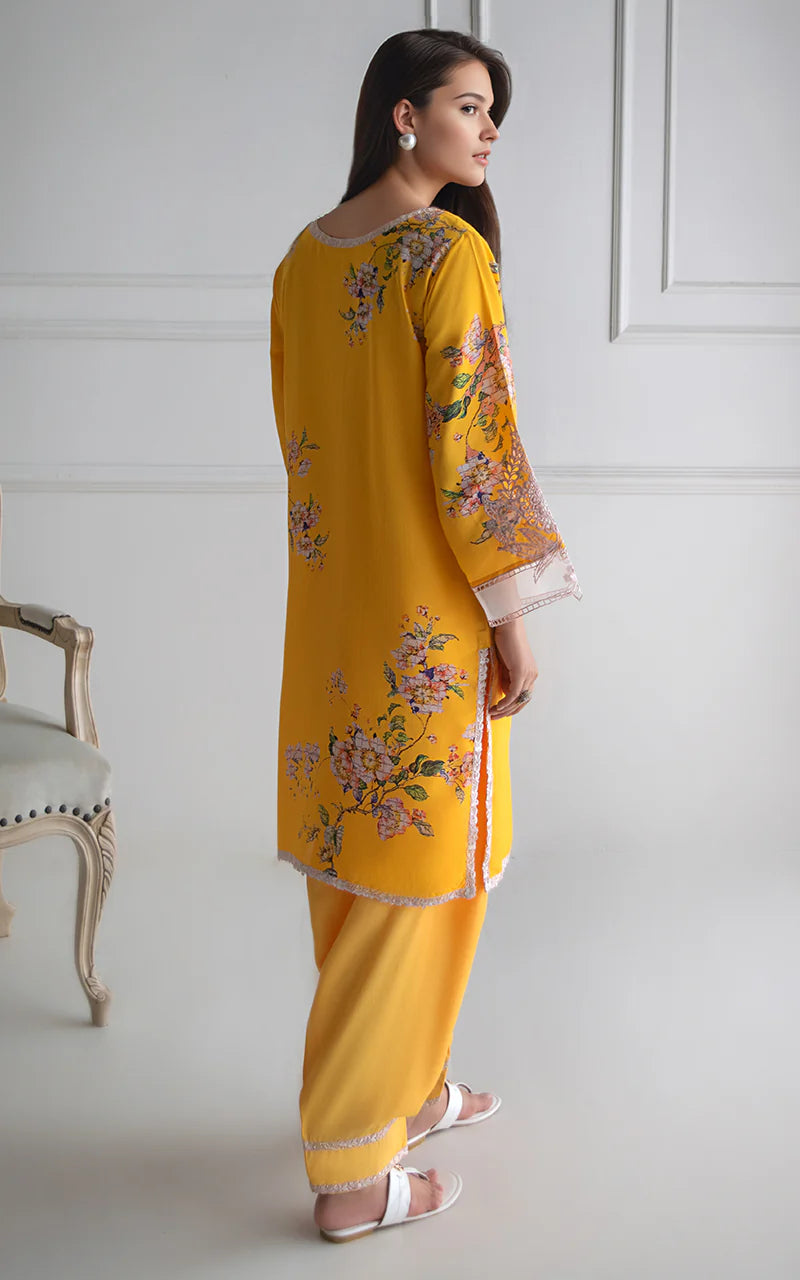 THREADS AND MOTIFS - Yellow Printed