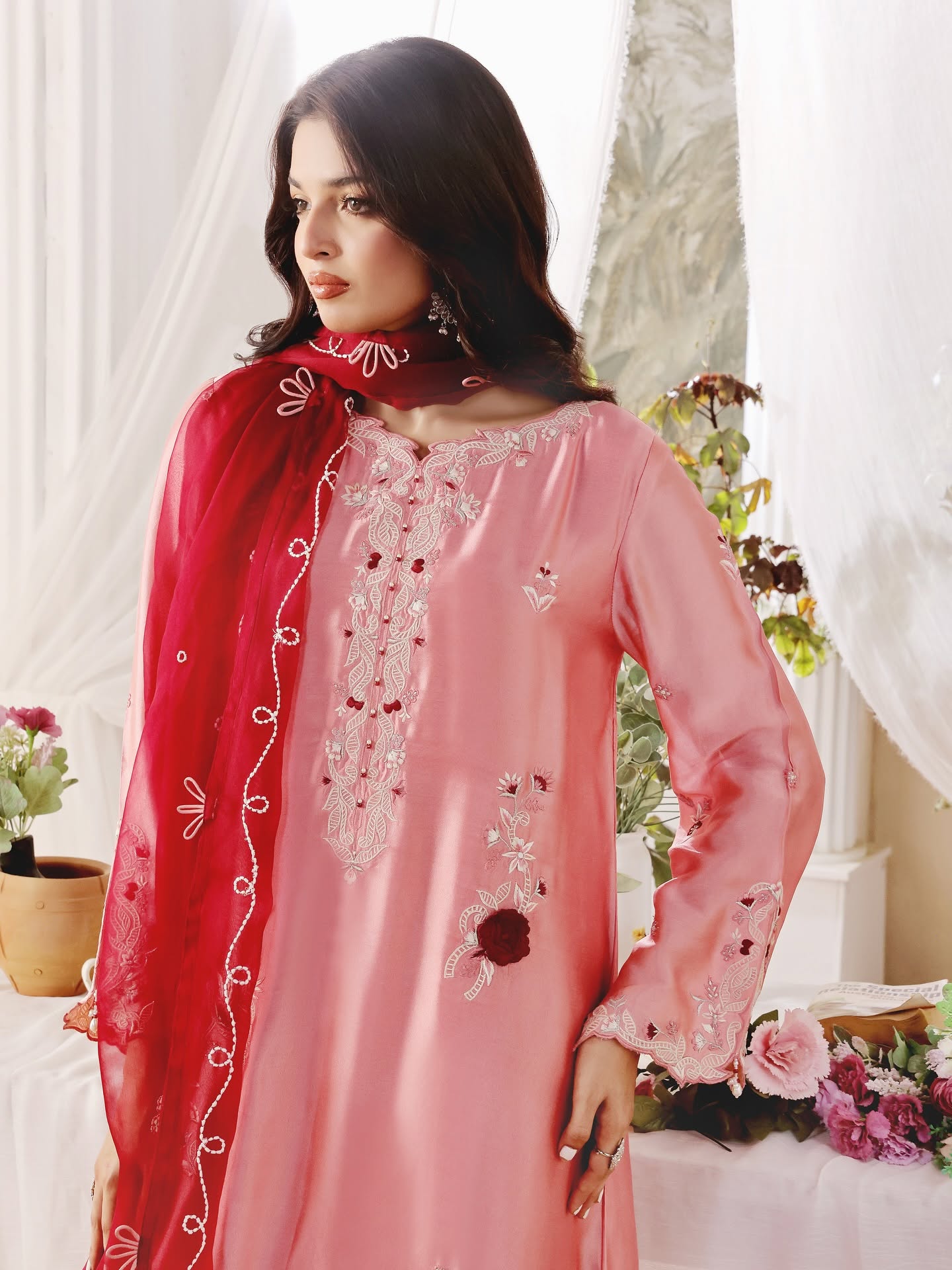 HAFSA MALIK - Feeha