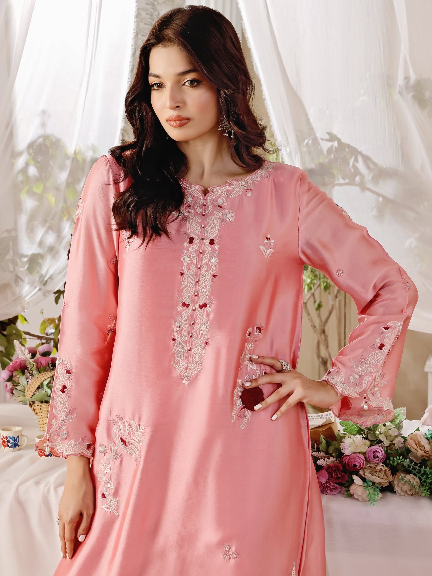 HAFSA MALIK - Feeha