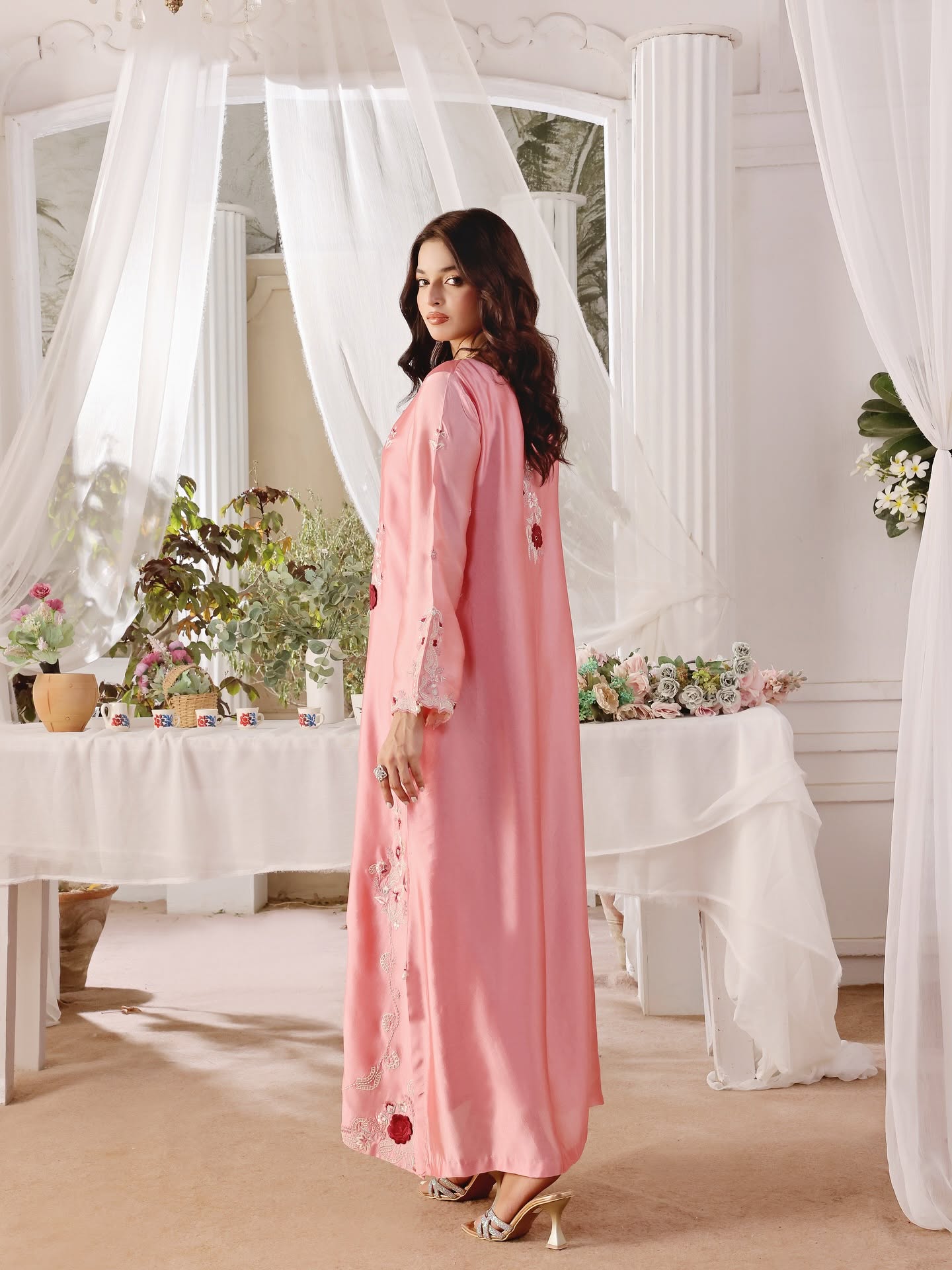 HAFSA MALIK - Feeha