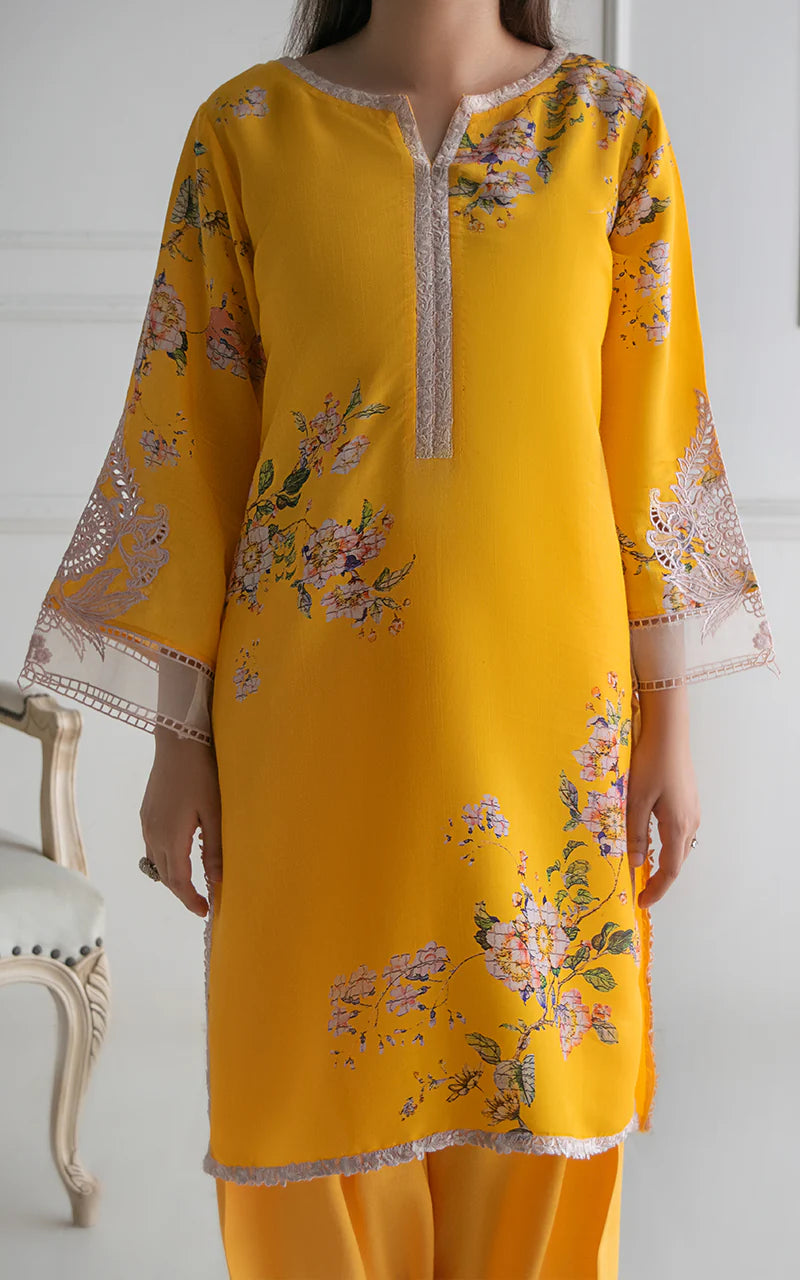 THREADS AND MOTIFS - Yellow Printed