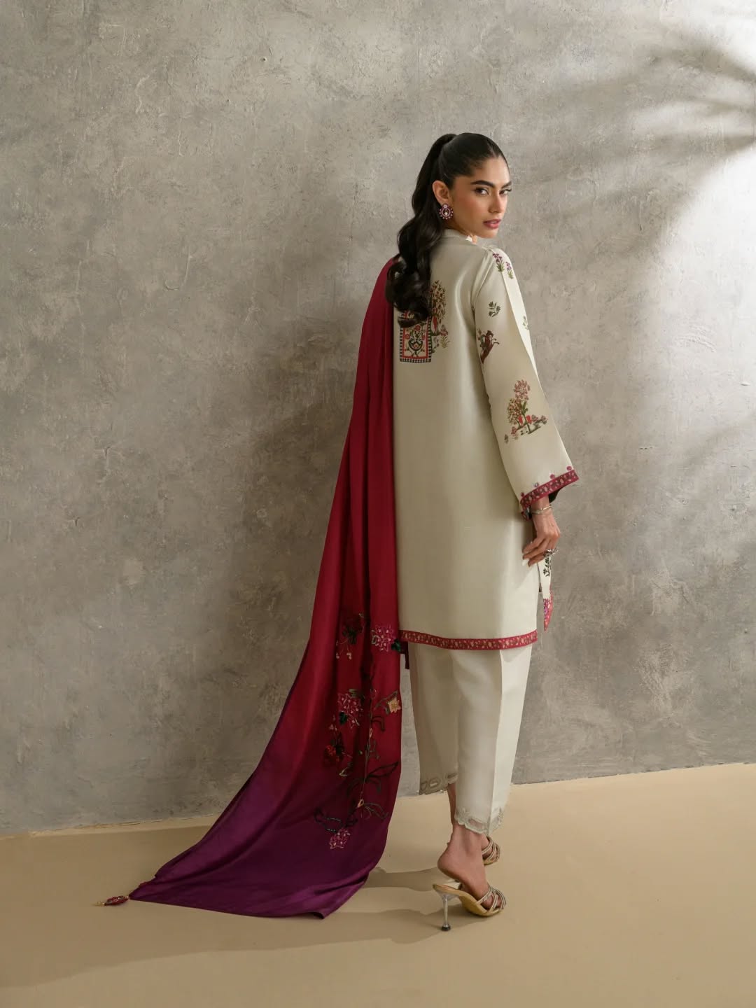 KOMAL LAKHANI - Grey Sami Printed