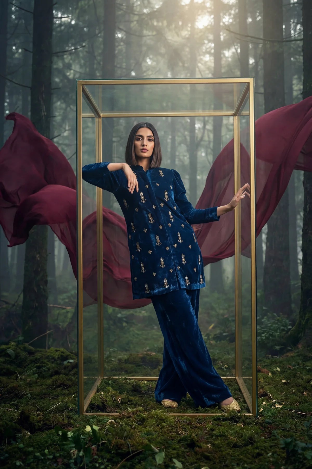 HUMAYUN ALAMGIR ( WOMENWEAR) - Frosted Set