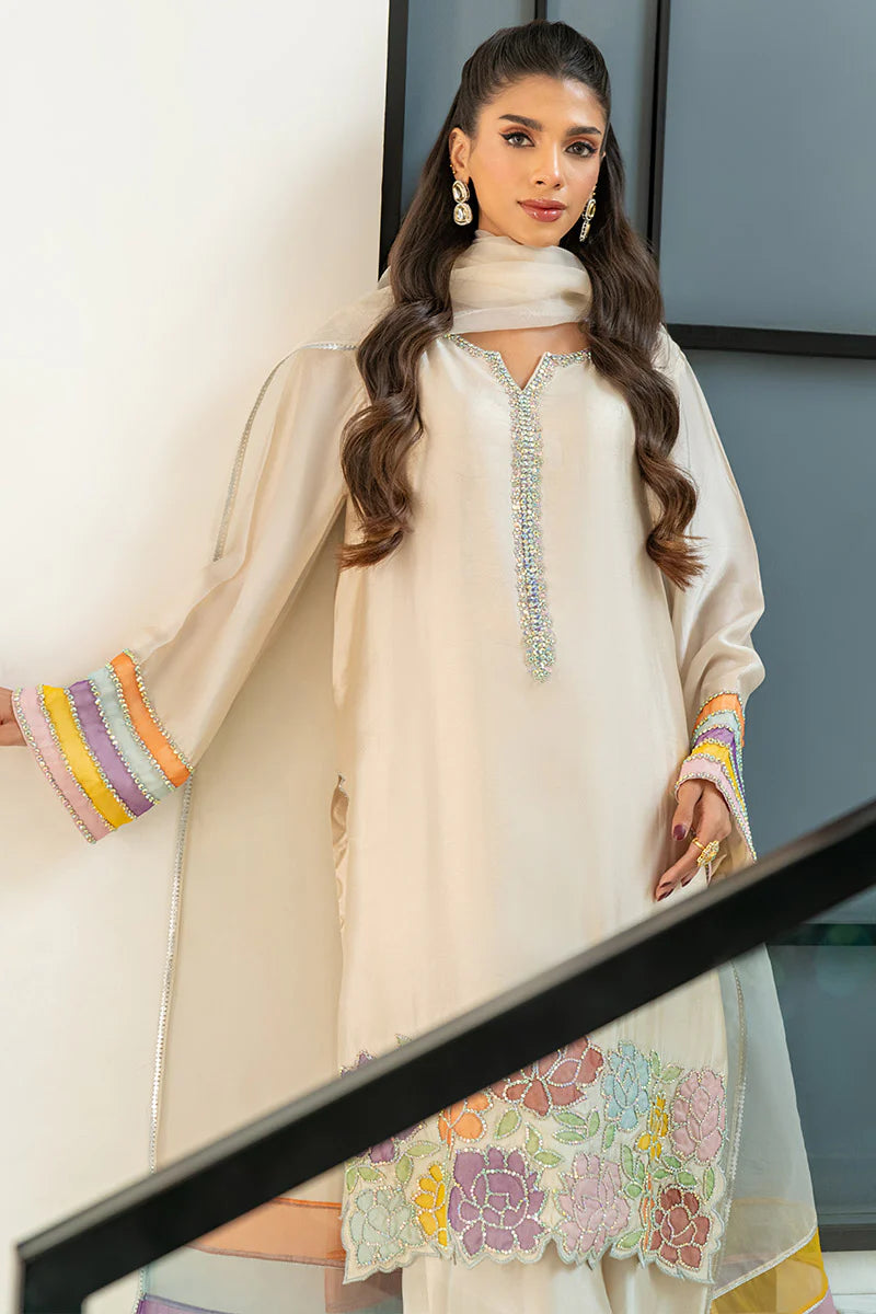 CHIC OPHICIAL- Ivory rose