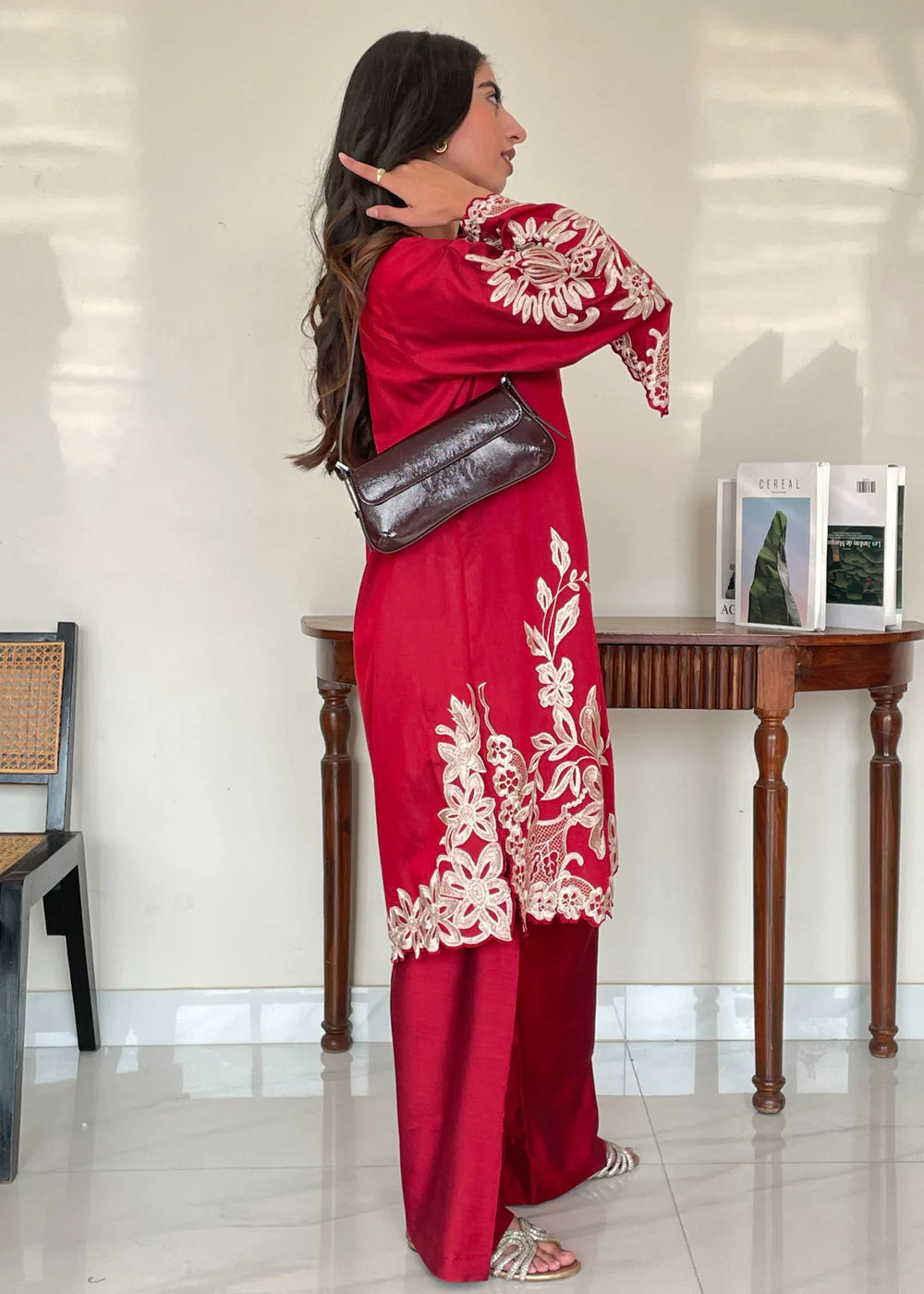 HOUSE OF UMSHA - Crimson rose